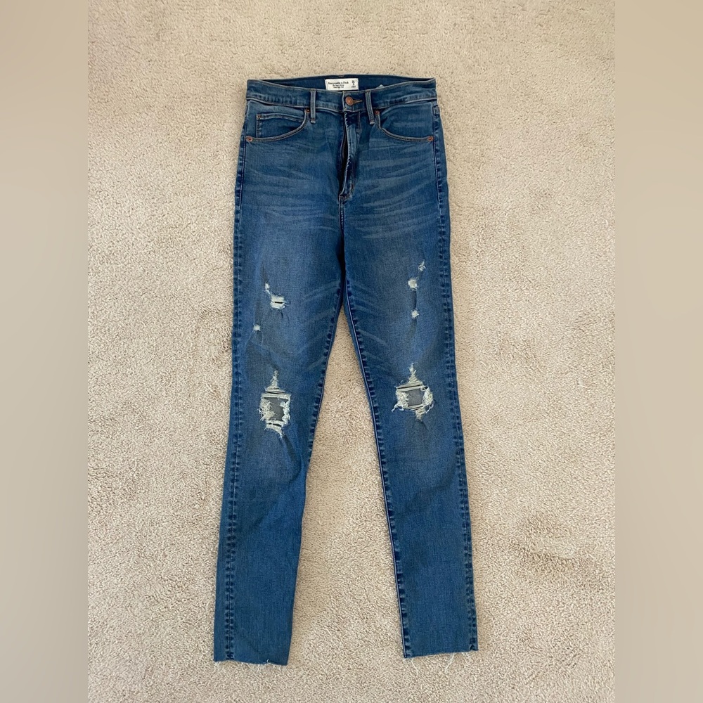 Abercrombie Super Skinny Ultra High Rise Blue Distressed jeans